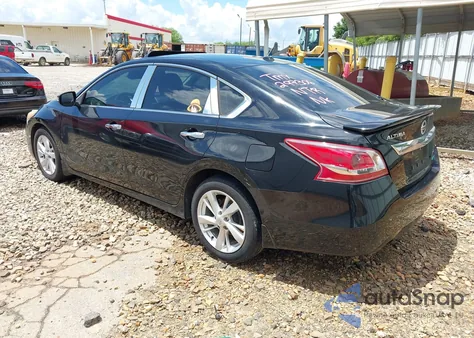 2013 Nissan Altima 2.5 Sv z USA, uszkodzony, nr VIN 1N4AL3AP0DC297306